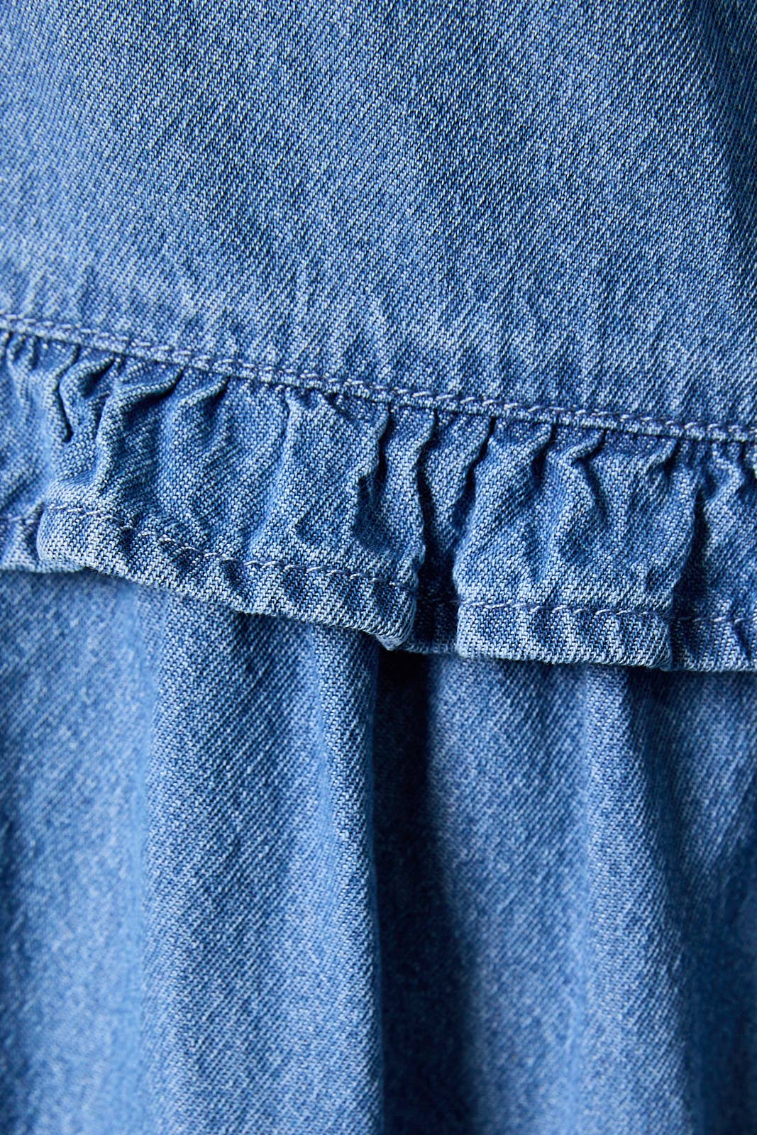 Sunday Edition | Sleeveless Ruffle Detail Denim Mini Dress