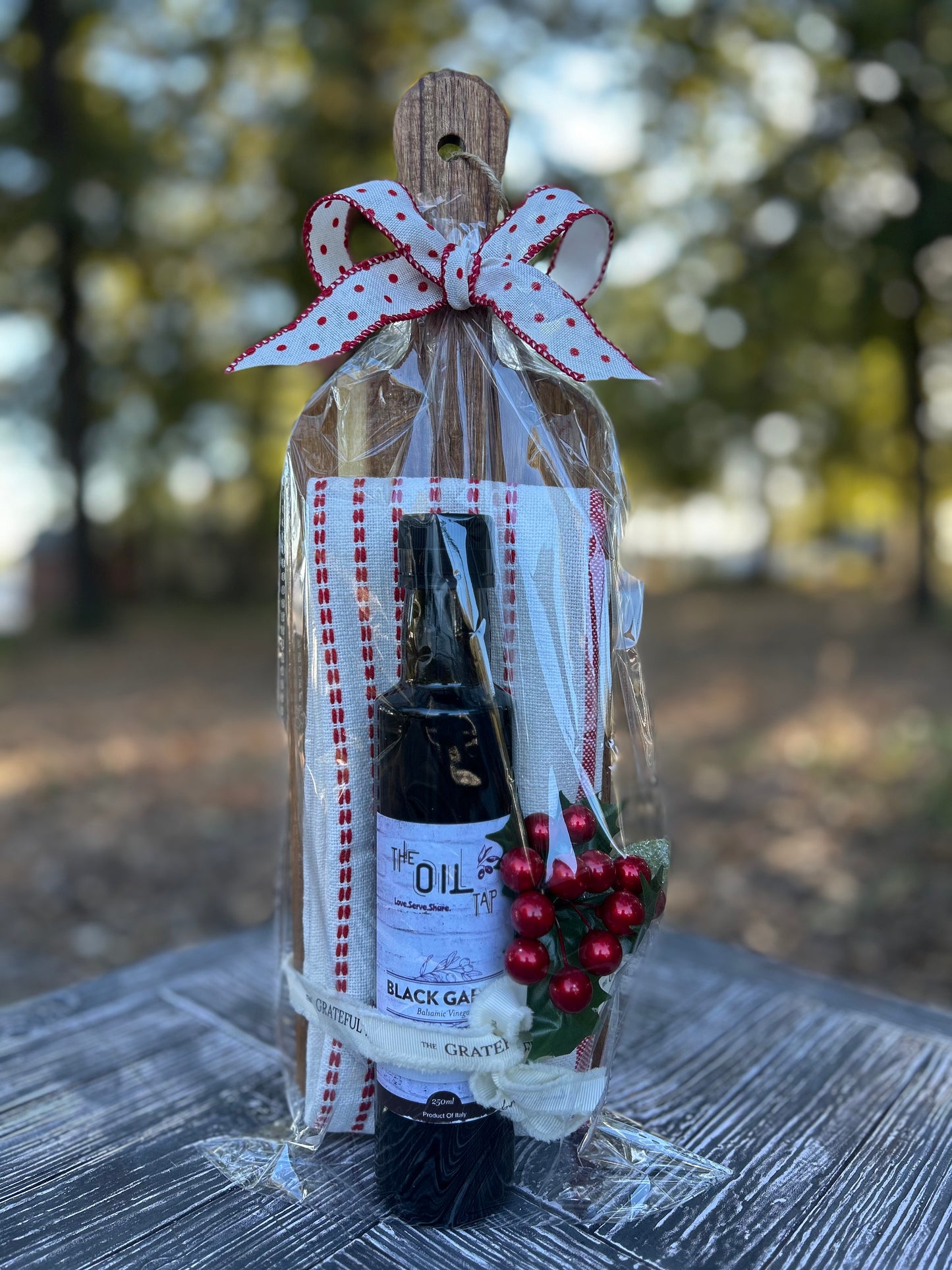 The Oil Tap Gift Set- Christmas - Black Garlic Balsamic Vinegar