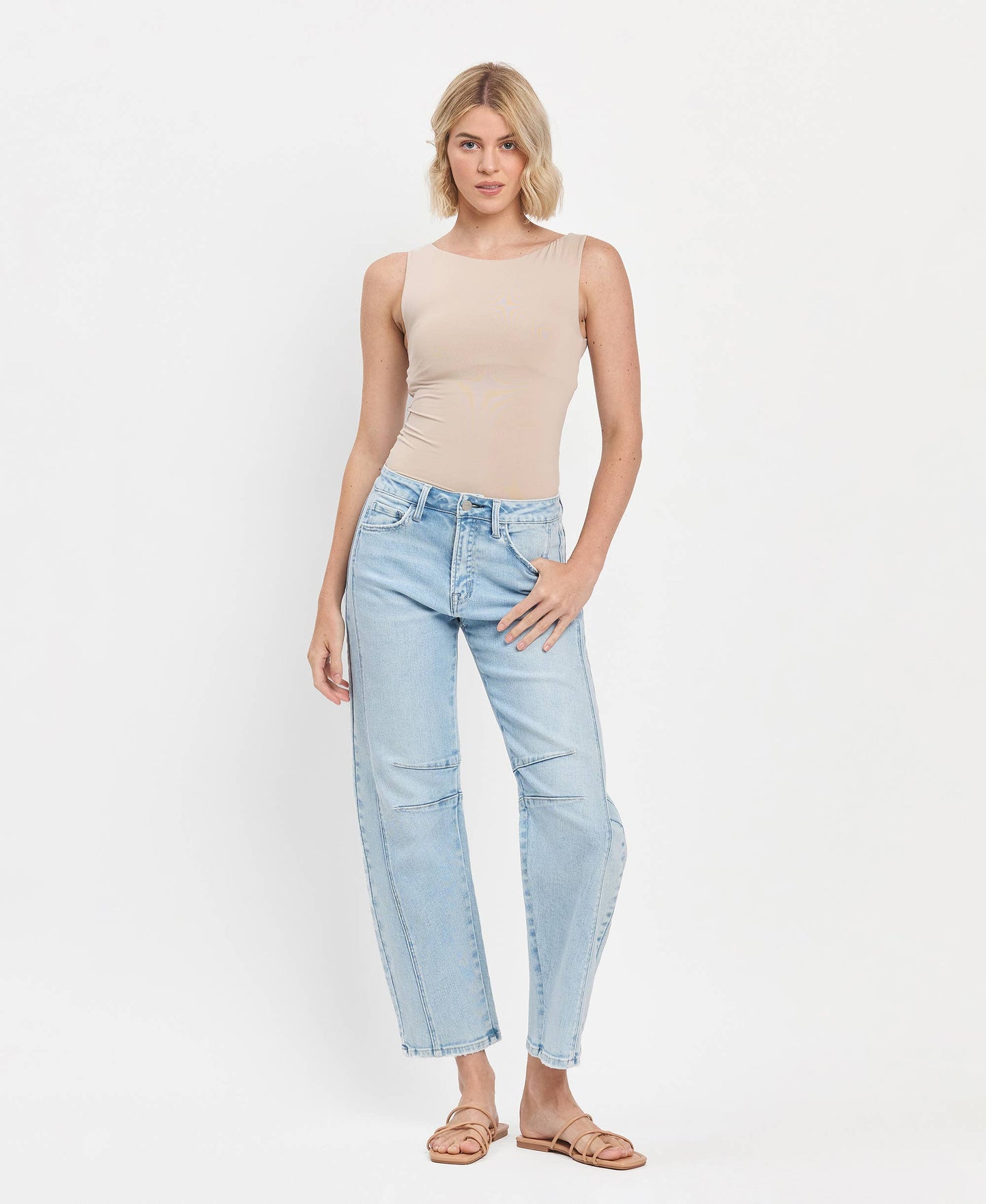 High Rise Light Wash Barrel Leg Jeans F5768LT