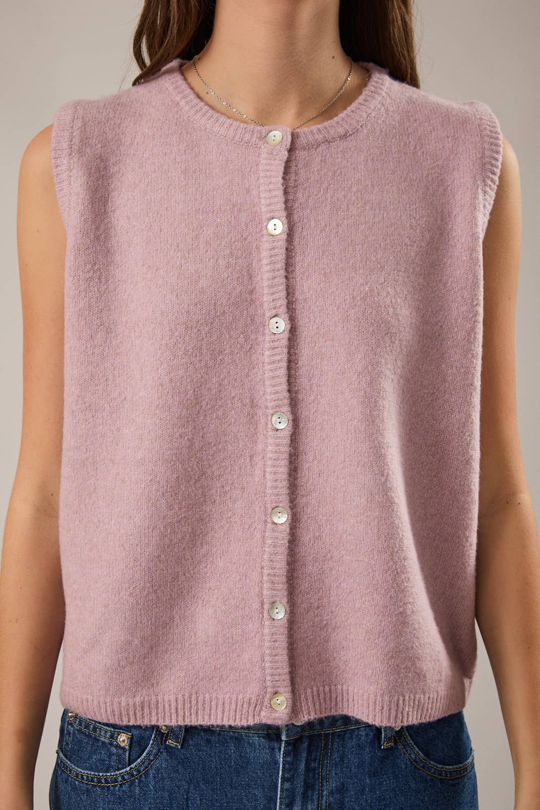 LE LIS Sleeveless Crew Neck Sweater Cardigan