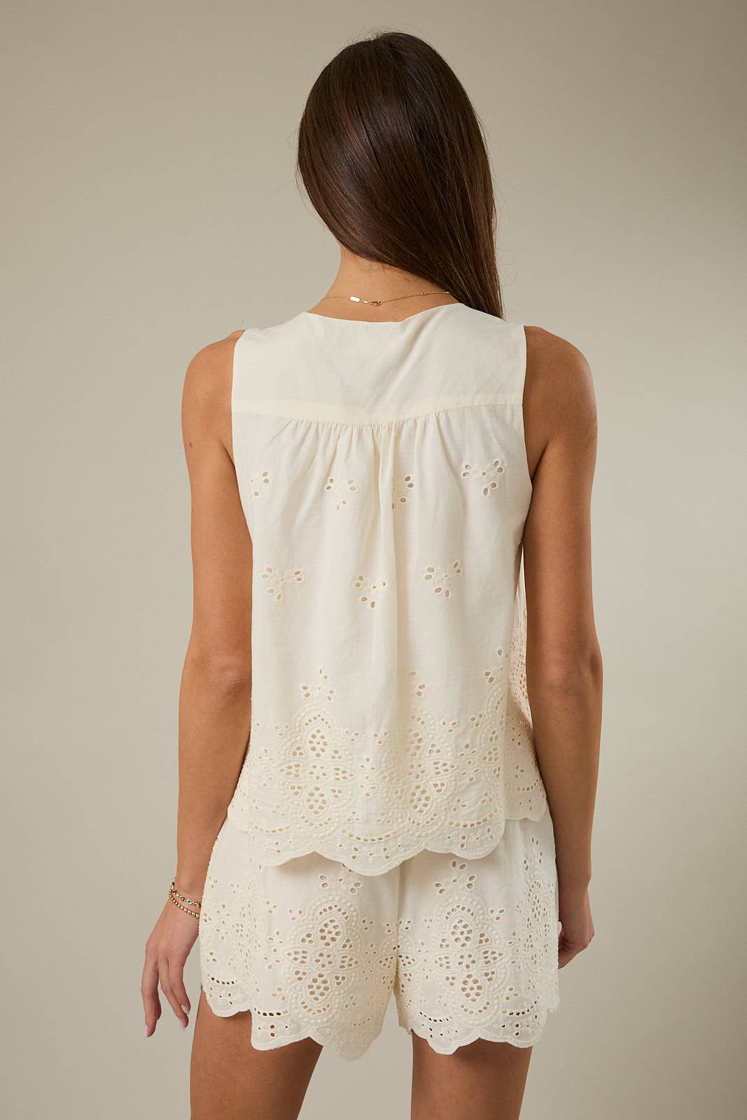 Sunday Edition |  Sleeveless Front Ties Scallop Eyelet Top