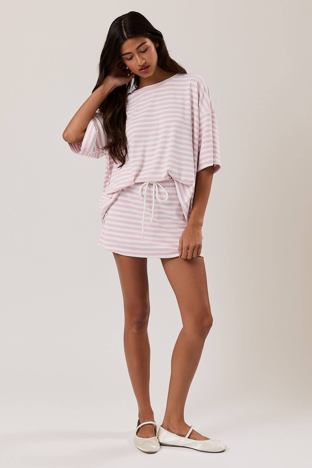 LE LIS | Short Sleeve Round Neck Oversized Stripe T-Shirt