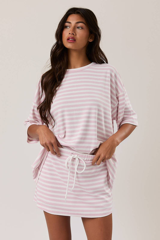LE LIS | Short Sleeve Round Neck Oversized Stripe T-Shirt
