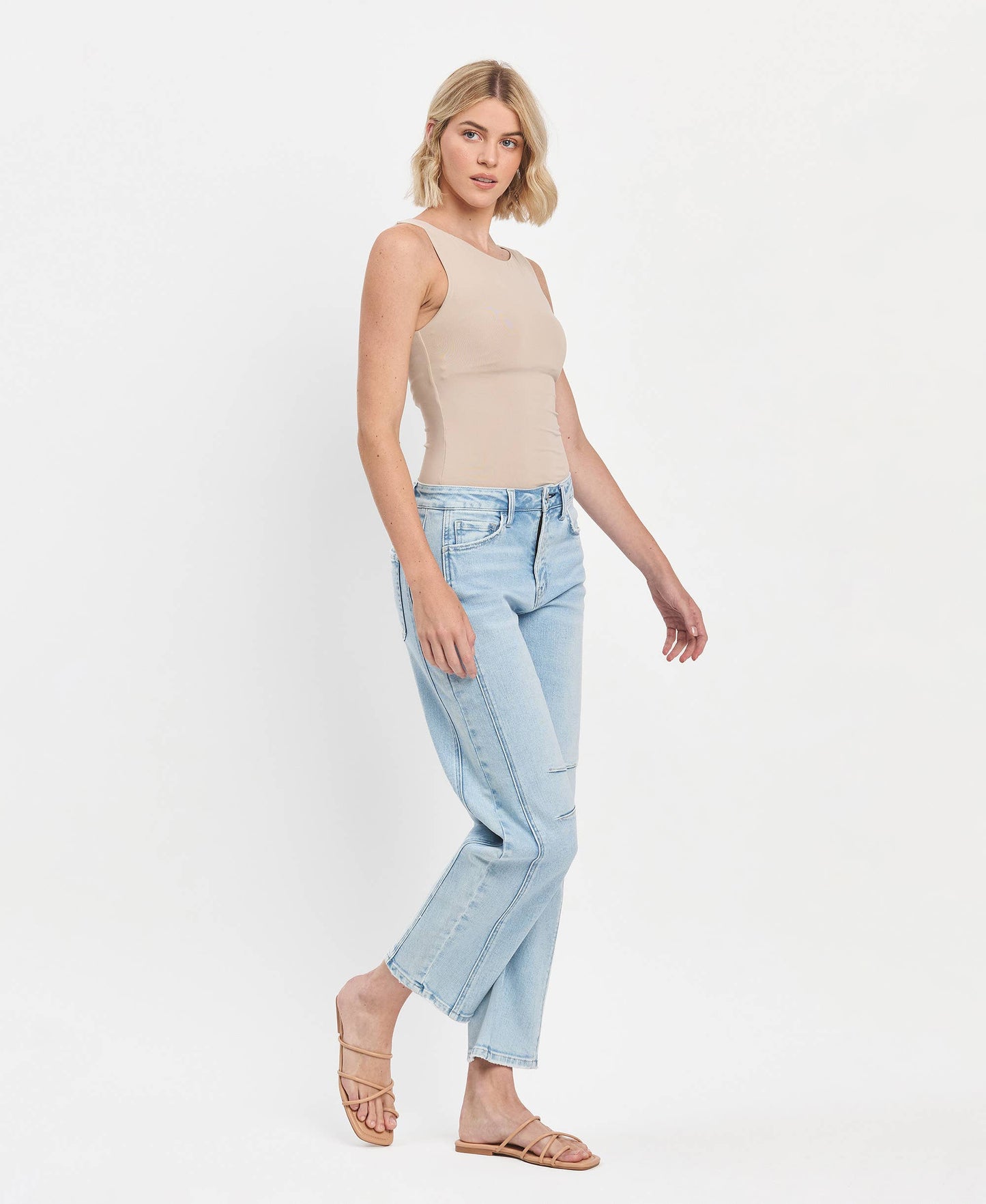 High Rise Light Wash Barrel Leg Jeans F5768LT