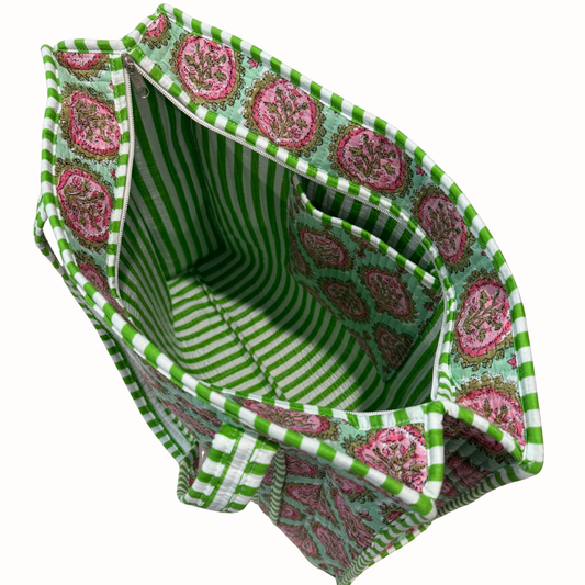 Hart & Hollow | Quilted Tote Bag – Green & Pink Floral Block Print