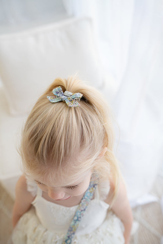 Josie Joan's Suzanne Petite Bow Clip