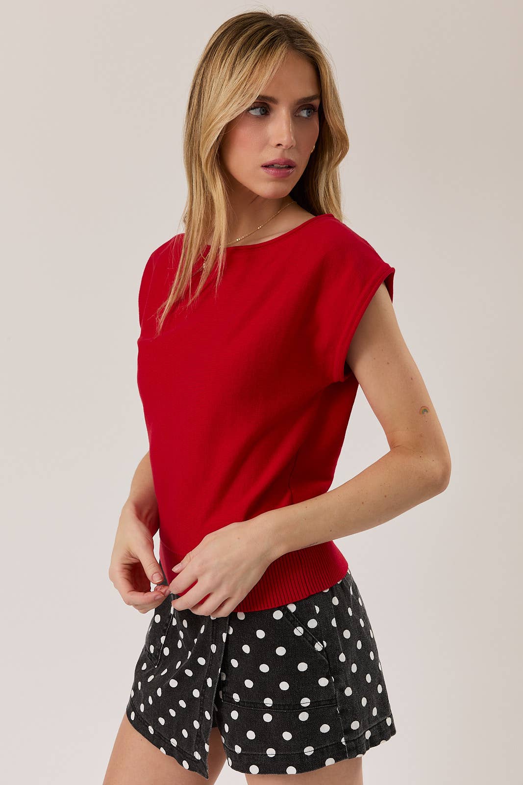 Sunday Edition | Boat Neck Wide Shoulder Knit Top