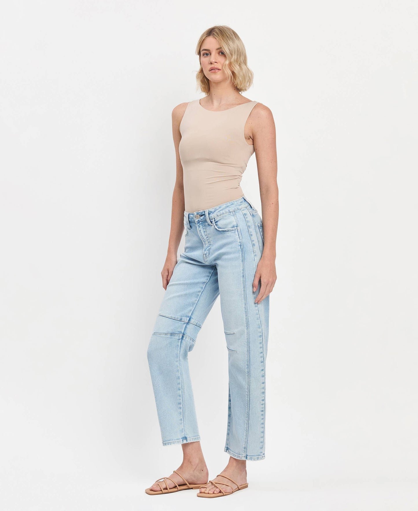 High Rise Light Wash Barrel Leg Jeans F5768LT