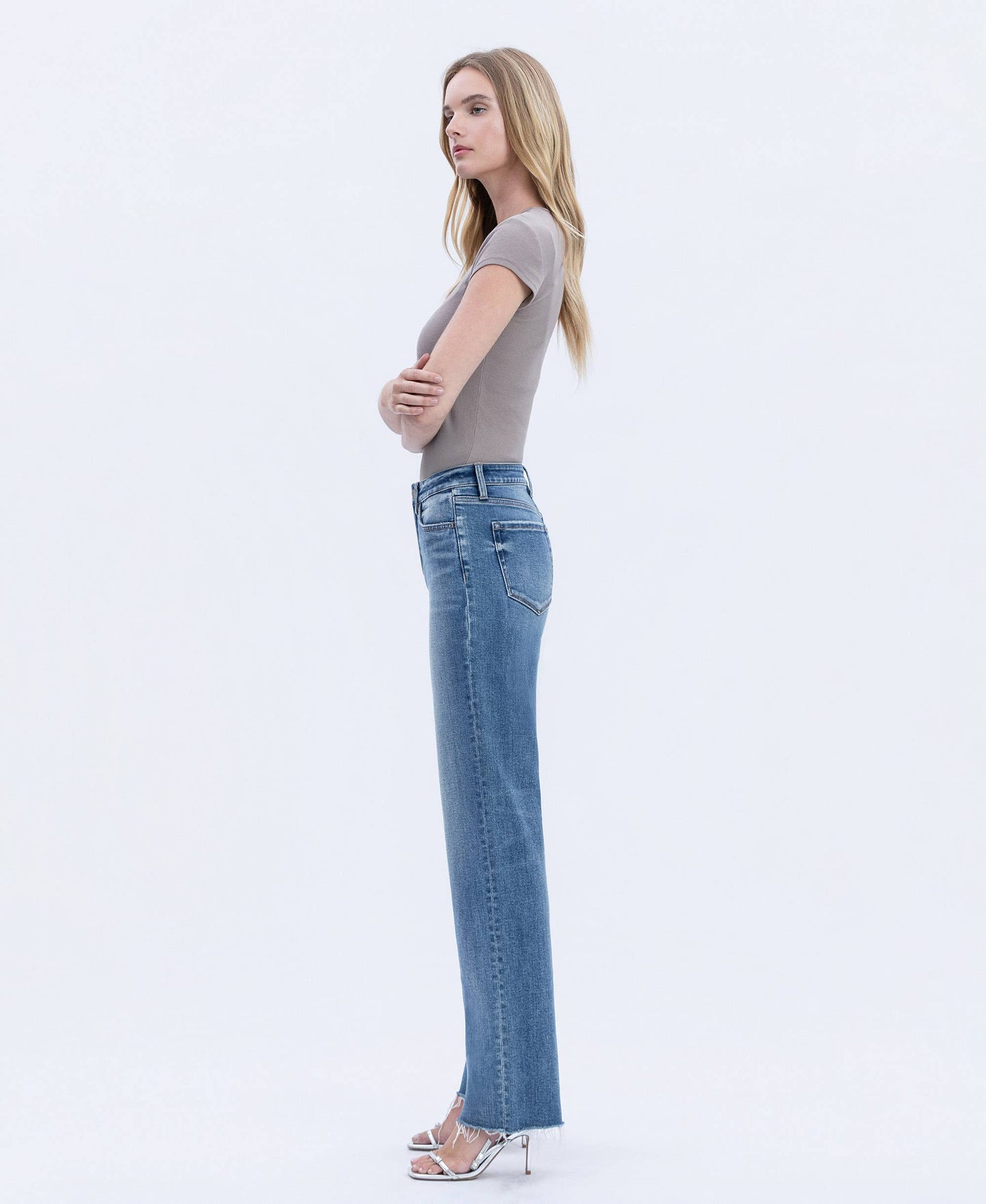 High Rise Frayed Hem Slim Wide Jeans F6376