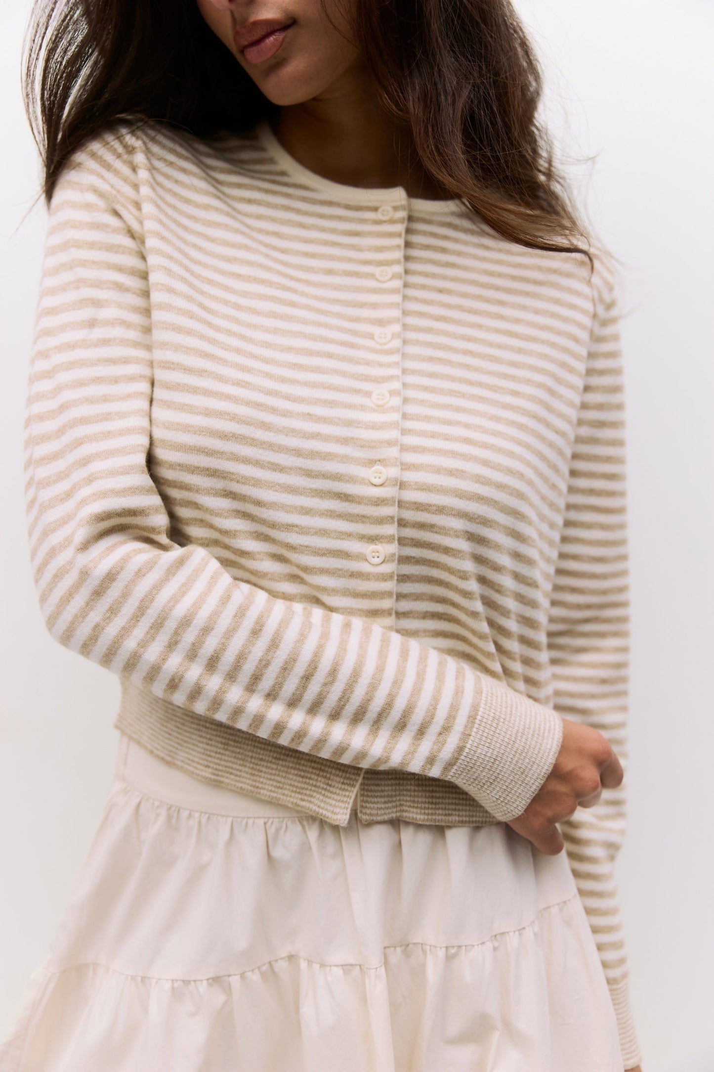 all:row | The Montana Cardigan Light Brown/Cream